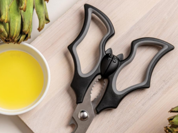 Gothic Bat Wing Scissors