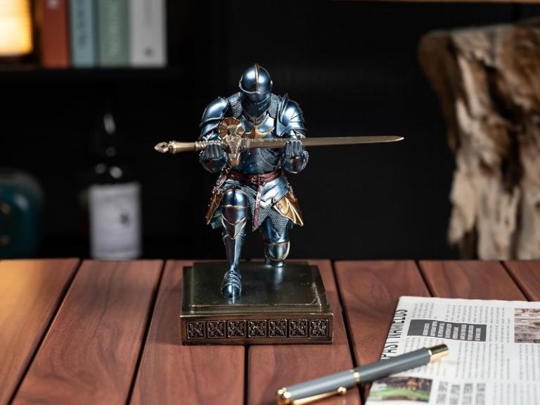 Medieval Knight Pen Holder